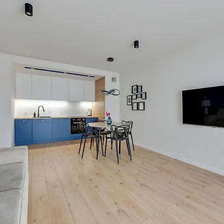 Julia By Q4apartments - Close To The Beach * Gdańsk