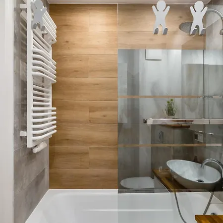 Hailey By Q4Apartments - Przy Plazy